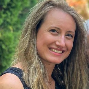 Meet your Posher, Adele